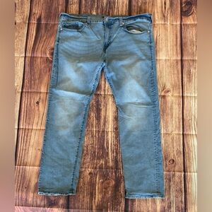 SOLD ✅ True Religion Men's Relaxed Straight Ricky Solid Blue Denim Jeans Sz: 44